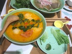 -越弥越南传统美食馆