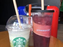 -星巴克臻选(莘庄仲盛店)