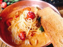 -I HOLIC艾豪丽披萨(KKone店)