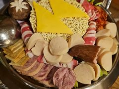 小木屋部队锅-恩你小木屋·韩式料理(假日广场店)