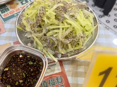 爽拌鱼皮-阿金大白·上海菜馆(新天地店)