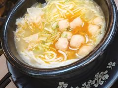 -灵芝妹子海鲜米线(香炉礁山姆店)