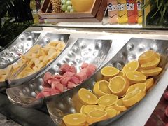 -金滏山烤肉·海鲜·火锅自助餐厅(襄阳万达店)