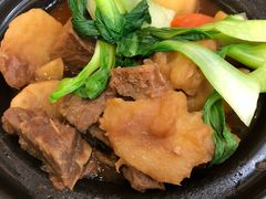 红焖羊肉煲-东方既白(上海浦东国际机场)