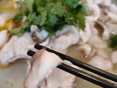 -大鼎石锅鱼(春江里店)