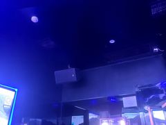 -JUZC钜阵纯KTV(滨海吾悦广场店)