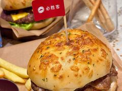 -必胜客(WOW中心城店)