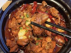 -老闵田螺馆·南昌市井菜·特色小吃(总店)