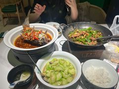 -费大厨辣椒炒肉(万家丽一店)