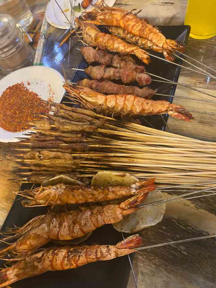 熊记海鲜烧烤·风味烤肉-"因为已经吃过一点晚餐啦,所以点的不多哦...