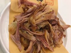 老北京熏鸡-老浒记民俗酒楼(王府井店)
