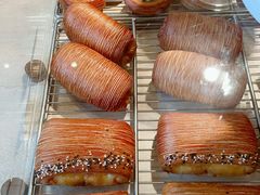 -VERIE BAKEHOUSE