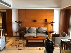 -三亚湾海居铂尔曼度假酒店