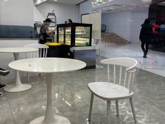 用餐区-CoCo都可(北美店)
