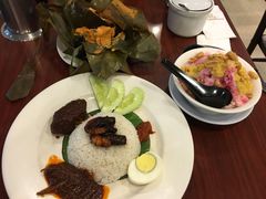 -小槟城美食馆
