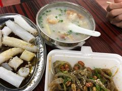 -陈老添美食店(宝华路店)