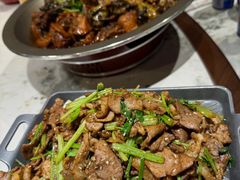 -靠山屯东北农家菜(八龙桥雅苑店)