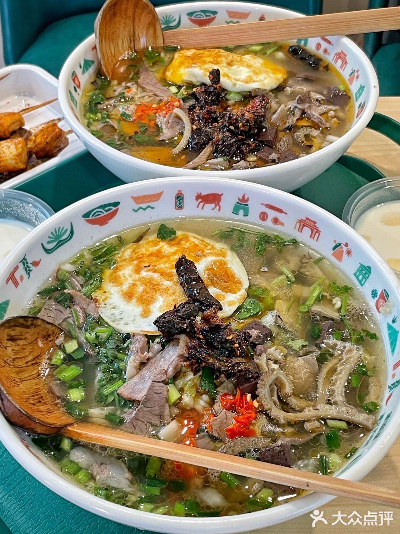 将台路坠火爆的贵州羊肉粉！正宗又好吃