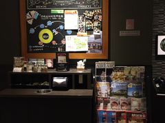 -星巴克臻选(南京金茂览秀城店)