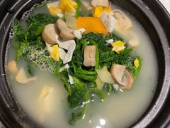 上汤时蔬-维园悦谱·海派家常菜(乌鲁木齐南路店)
