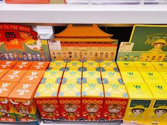 -泡泡玛特POPMART(杭州乐堤港店)