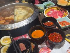 -一绪に和牛寿喜烧(罗湖益田假日店)