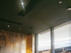 -钱小奴海鲜自助黑金店(杭州滨江龙湖店)
