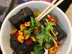 -黑色经典臭豆腐·湖南特产(步行街店)