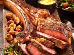 -恰餐厅及酒吧 CHAR Bar & Grill (北京丽都皇冠假日店)