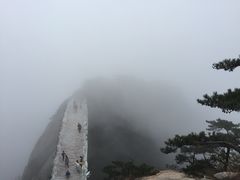 -罗田薄刀峰风景区
