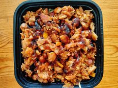 蜜汁脆皮-张秀梅烤肉拌饭脆皮鸡饭
