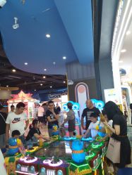 点击看大图 -Lucky Star幸运星&一同潮玩(友阿国际广场店)