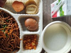 -锦江之星品尚(武汉协和医院取水楼地铁站店)