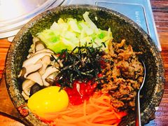 牛肉石锅拌饭-意成料理