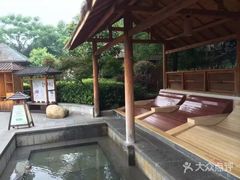 -庐山上汤温泉度假村