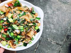 葛根粉炒肉-国生茶庄·地道农家菜团建活动