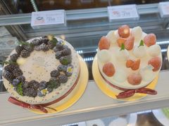 -花花卷卷·鲜食蛋糕(静安久光百货店)