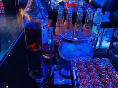 -名星会量贩式KTV旗舰店(盈熙广场店)