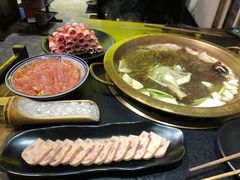 -沸炉重庆老火锅(军事博物馆店)