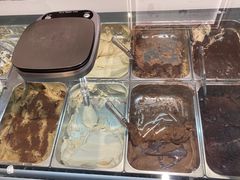 -VENCHI 闻绮(上海佛罗伦萨小镇店)