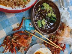 -老街烧烤大排档·地道湖北菜·龙虾馆(汉口火车站店)