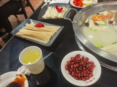 -吴记老锅底麻辣火锅(福州路店)