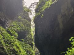 -龙水峡地缝景区