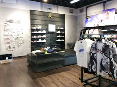 -NIKE KICKS LOUNGE体验店(北京新中关店)