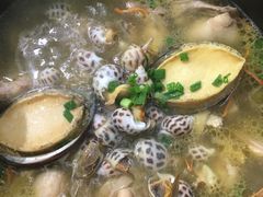 -吉品莞家·鲍鱼鸡煲(东莞店)