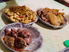 -梁老三麻辣鸡头总店