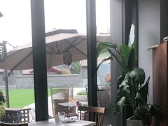 靠窗位-The Rug Cafe(王府中环店)