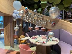 -水桶王国主题餐厅·聚会·生日派对·亲子活动·家庭套餐(亚龙湾希尔顿店)