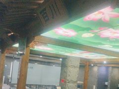 -绿岛汤泉韩式休闲会所