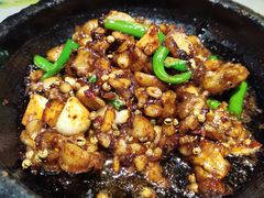 酱爆石锅蛙-绿茶餐厅(松江万达店)